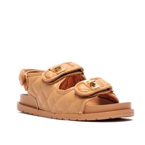 Qupid Albina Strappy Tan Sandal Size 7
